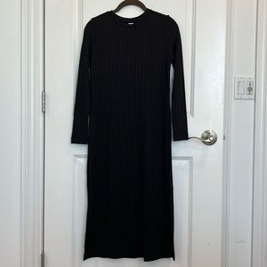 Long black ribbed dress